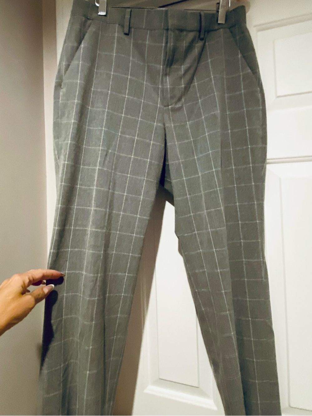 Men’s New Express slim fit plaid pants ! Size 31/30